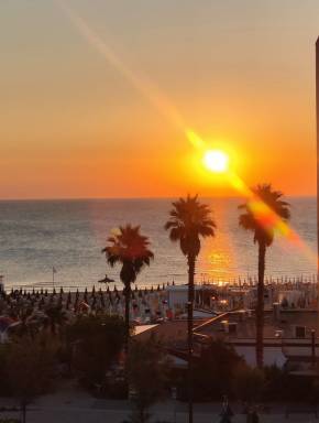 Appartamento accogliente e familiare con terrazza | Vista sul mare | Accanto alla spiaggia
