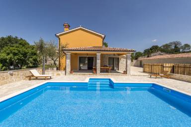 Villa  Bubani
