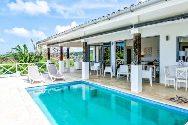 172 m² House