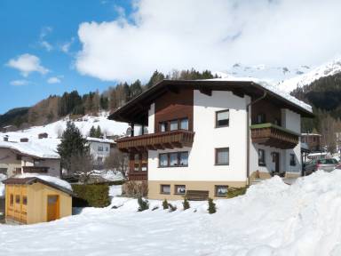 Ferienwohnung Pettneu am Arlberg