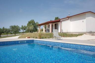 House Pool Bubani