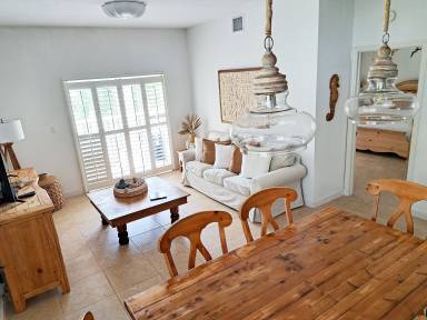 Apartment  Bailey Town