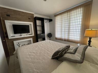 House Pet-friendly Linda Vista