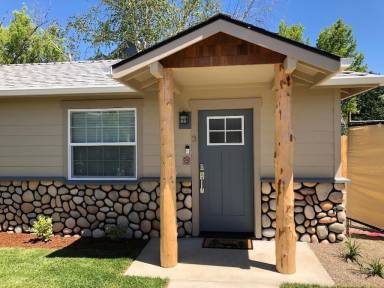 Apartment Grants Pass