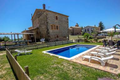 Villa Cardona