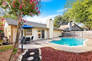 House Hill Country Village