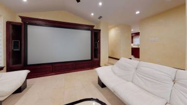 Airbnb  McAllen