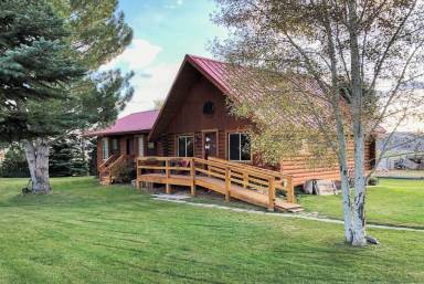 Cabin Lyman