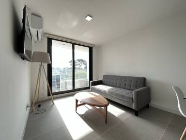 Fantastico appartamento con terrazza, giardino e piscina