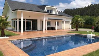 Villa de 300 m²