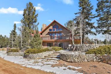 Cabin  Divide