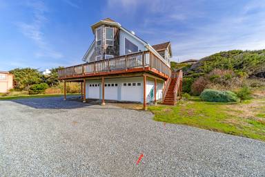 House Balcony Gold Beach