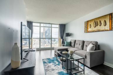 Condo  Toronto Islands