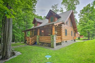 Cabin Lake Wallenpaupack