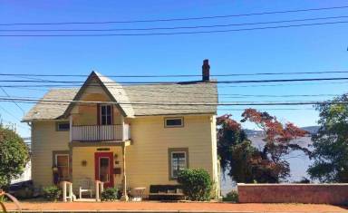 House  Mount Pleasant