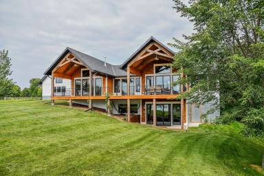 House  Candor Township