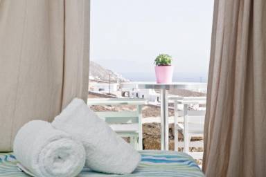 Airbnb  Mykonos
