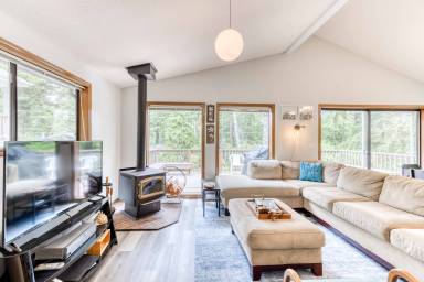 Airbnb  Cannon Beach
