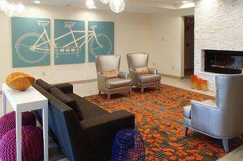Erie Inn & Suites Solstice — photo 3