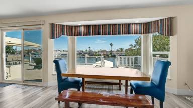 House Discovery Bay