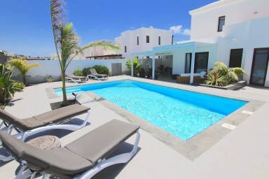 Villa Playa Blanca