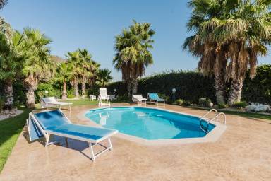 Schöne Villa mit Terrasse, Grill und Pool | Bergblick | Ideal für Homeoffice | Hunde erlaubt