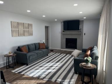 House Pet-friendly Reynolds Corners