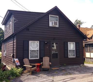 Cottage Bolton Landing