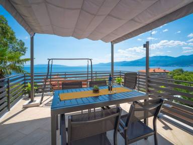 Casa con terrazza e griglia | Vista sul mare