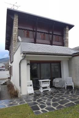 House  Sailhan