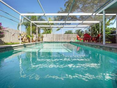 House Pool Lake Sarasota