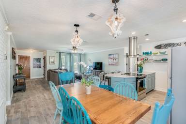 House  Canova Beach Vacation Homesites