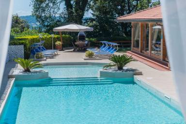 529 m² Villa