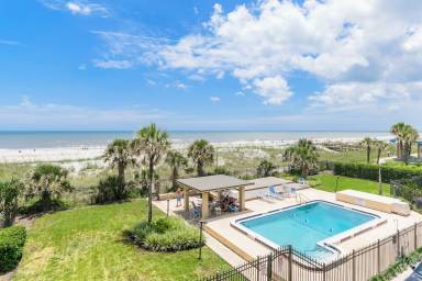 Condo Kitchen Beaches
