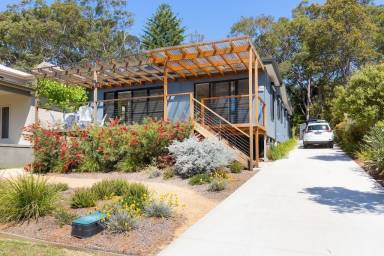 House  Bateau Bay