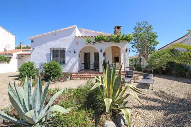 Villa Rosas