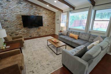 218 m² House