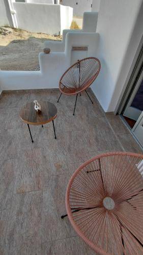 House with patio — photo 4