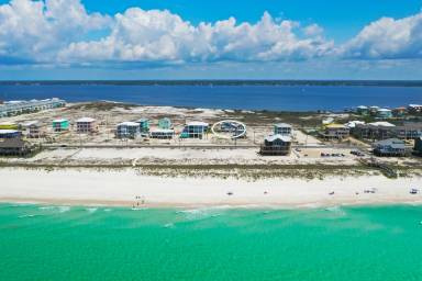 House Navarre