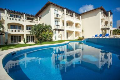 Appartamento con piscina