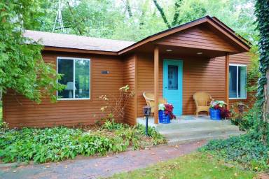Cottage Harbert