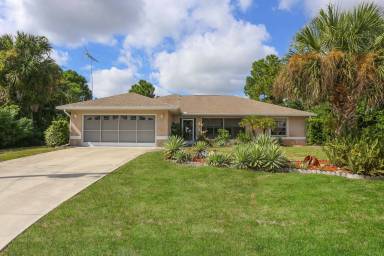 Villa  Englewood