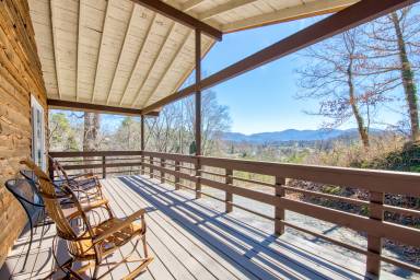 House Lake Junaluska