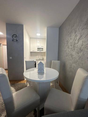 Apartma Mokra Gora