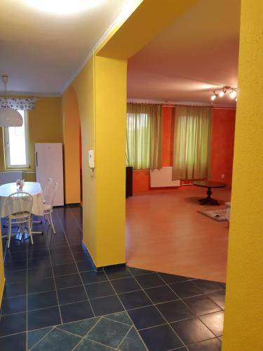 Szolgáltatott apartman Paks