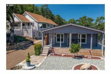 House Roseburg