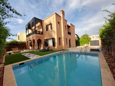 Villa Menara