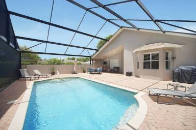 House Naples