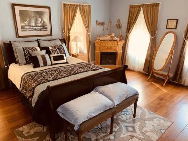 Bed and breakfast  Conneaut