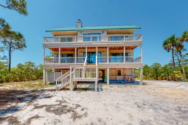 House Saint George Island